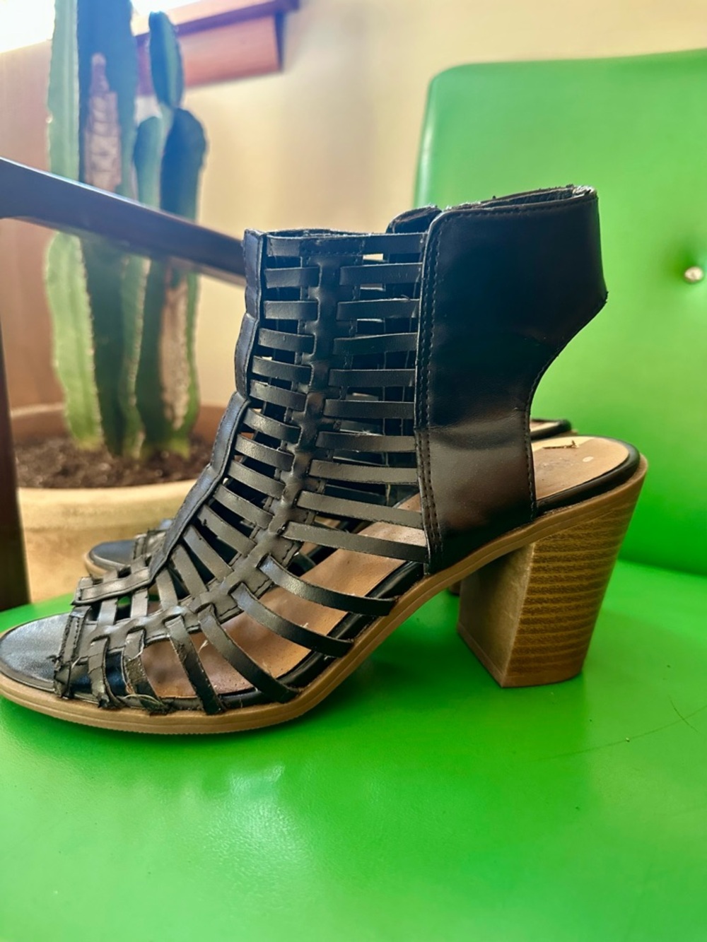 Black Cutout Block Heel Sandal - Women